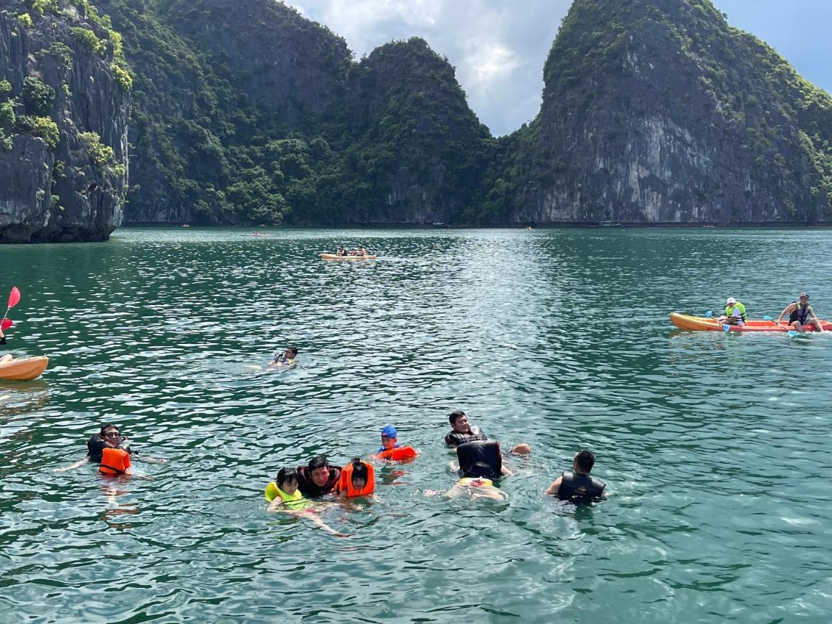 Royal Cruise Halong Bay Hotel Ha Long Bagian luar foto